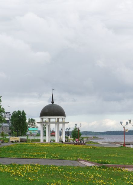 Сердце Карелии: Петрозаводск на автобусе и пешком